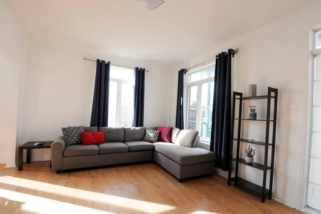 Le 1808 - Spacieux Avec Balcon - Nord De Quebec Apartamento Exterior foto